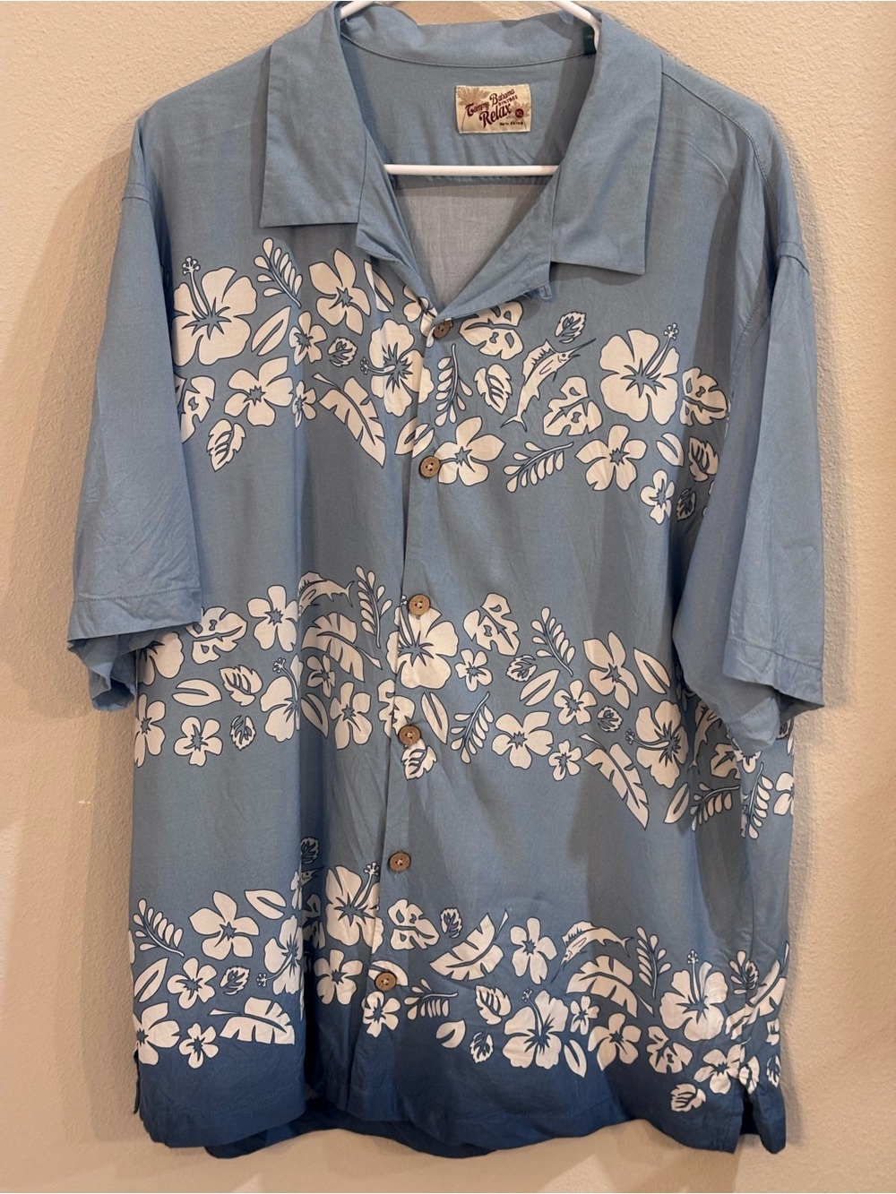 Tommy Bahama Vintage Relax Casual Button Down. Mens Xl, Blue, 100% Rayon